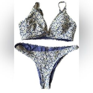 Forever 21 two piece blue floral bikini size Small
